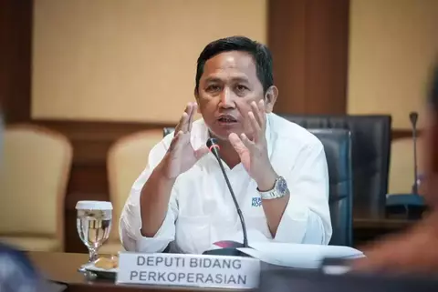 (Deputi Bidang Perkoperasian Kemenkop UKM RI, Ahmad Zabadi, SH., MM)
Foto: Humas Kemenkop UKM RI