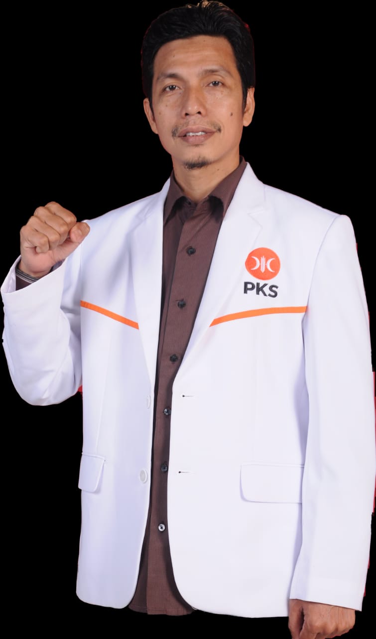 Kuyung Rizal menyebut seorang pemimpin tidak cukup hanya soleh tetapi harus bermanfaat untuk banyak orang.
(Dok/Kuyung Rizal)