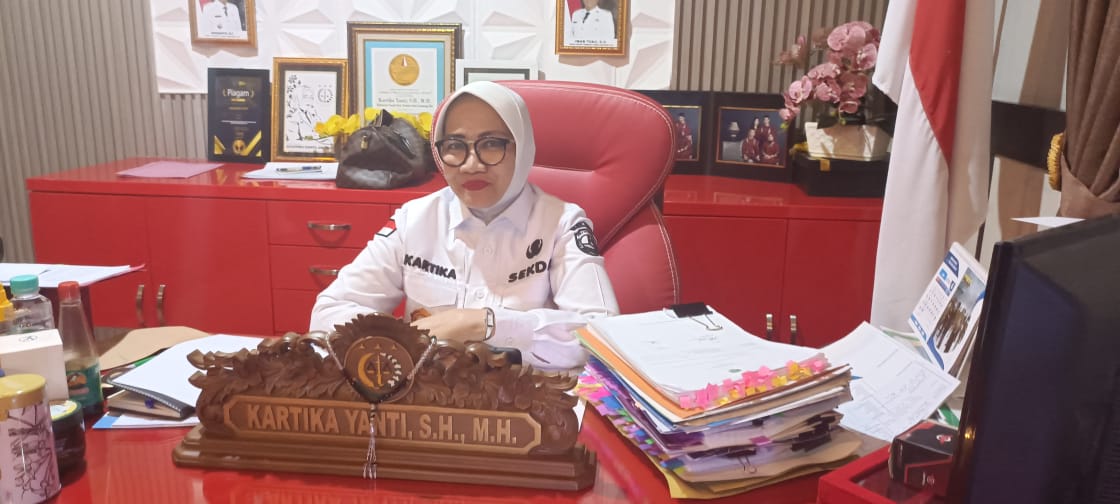 Sekda Instruksikan Pejabat PALI harus menggunakan plat merah kendaraan dinasnya.
(Foto: ej@/tintamerah)