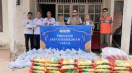 Medco E&P Indonesia (Medco E&P) menggelar Safari Ramadan dengan Program Berbagi. Paket bantuan disalurkan kepada masyarakat yang kurang mampu di Kabupaten Musi Banyuasin melalui Rumah Zakat, bantuan berupa 565 paket sembako diserahkan langsung oleh Perwakilan Perusahaan kepada Pemerintah Kabupaten Musi Banyuasin, Senin (9/3/2026).
(Dok/SKK Migas Sumsel)
