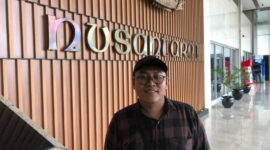 Koordinator FPR PALI, Syafri, saat memberikan keterangan terkait dugaan praktik mafia proyek dan rekrutmen 