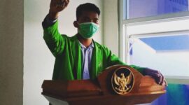 Edo Saputra (PGK PALI) mengkritik keras polemik LHKPN yang dinilai mengaburkan realitas sosial. Menurutnya, ukuran sukses pejabat bukan pada rapinya laporan harta, tapi pada sejauh mana kemiskinan berkurang. Rakyat butuh kebijakan nyata, bukan sekadar transparansi di atas kertas! (Foto: Dok/Edo Saputra)