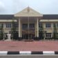 Redaksi tintamerah.co mengungkap dokumen rekapitulasi dugaan korupsi berjamaah di lingkungan Polres PALI. Modus manipulasi sistem penggajian oleh operator ini diduga melibatkan sekitar ±37 anggota Polri dengan taksiran kerugian negara mencapai Rp1,55 miliar sepanjang 2024-2025. (Dok/tintamerah)