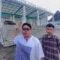 Koordinator FPR PALI, Syafri (kanan) dan Ketua FPR PALI, Edo Saputra (kanan), saat menindaklanjuti surat permohonan Rapat Dengar Pendapat (RDP) terkait carut-marut rekrutmen dan dugaan monopoli proyek di PT Pertamina Adera Field yang hingga kini diabaikan DPRD PALI. FPR mendesak transparansi total atas keterlibatan tenaga kerja lokal dan audit terhadap sistem distribusi proyek perusahaan. (Foto: Dok/Safri)  