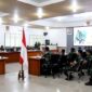 Kasrem 044/Gapo Kolonel Inf Andi Gus Wulandri (tengah) saat menghadiri Taklimat Akhir Audit Kinerja Itdam II/Swj di Makorem 044/Gapo, Palembang, Senin (20/4/2026). Korem 044/Gapo berkomitmen menindaklanjuti seluruh temuan audit secara tuntas demi mewujudkan satuan yang transparan, akuntabel, dan profesional. (Foto: Penrem 044/Gapo)