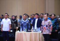 Gubernur Sumsel Dr. H. Herman Deru saat menghadiri Seminar Desa Bersinar di Hotel Aryaduta Palembang, Rabu (22/4). Dalam arahannya, Herman Deru menginstruksikan agar seluruh desa di Sumatera Selatan menjadi role model pencegahan narkoba dengan memperkuat sinergi aparat desa, pemahaman hukum, dan ketahanan adat budaya demi menyelamatkan generasi emas masa depan. (Foto: Dok/Pemprov Sumsel)