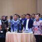 Gubernur Sumsel Dr. H. Herman Deru saat menghadiri Seminar Desa Bersinar di Hotel Aryaduta Palembang, Rabu (22/4). Dalam arahannya, Herman Deru menginstruksikan agar seluruh desa di Sumatera Selatan menjadi role model pencegahan narkoba dengan memperkuat sinergi aparat desa, pemahaman hukum, dan ketahanan adat budaya demi menyelamatkan generasi emas masa depan. (Foto: Dok/Pemprov Sumsel)