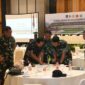 Danrem 044/Gapo Brigjen TNI Khabib Mahfud menandatangani Nota Kesepahaman Kegiatan Cetak Sawah dan Optimalisasi Lahan (OPLAH) di Hotel Santika Premiere, Palembang (7/5). Kerja sama ini bertujuan memperkuat ketahanan pangan nasional melalui sinergi antara TNI AD dan Kementerian Pertanian RI di wilayah Sumatera Selatan. (Foto: Dok/ Penrem 044/Gapo)