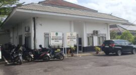 Gedung Kantor Badan Pendapatan Daerah (Bapenda) Kabupaten Penukal Abab Lematang Ilir (PALI), Suamatera Selatan, tempat pusat kendali strategi intensifikasi pajak daerah digodok di bawah kepemimpinan Dr. Aryansyah. Melalui kinerja taktis instansi ini, realisasi penerimaan Pajak Daerah PALI sepanjang triwulan I (Januari hingga Maret 2026) sukses mencatatkan lompatan besar dengan pertumbuhan positif mencapai 21,92% secara Year-on-Year (YoY). (Foto: dok/efran)