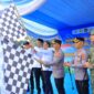 Wakil Gubernur Sumatera Selatan, H. Cik Ujang (tiga dari kiri), bersama jajaran Forkopimda Sumsel melepas ribuan peserta jalan santai dalam rangka memperingati HUT ke-80 Provinsi Sumsel di halaman Kantor Gubernur, Palembang, Minggu (17/5/2026). Kegiatan yang memadukan olahraga dan hiburan rakyat ini digelar untuk mempererat silaturahmi serta mengobarkan semangat gotong royong menuju Sumsel yang mandiri, maju, dan sejahtera. (Foto: Dok/ Pemprov Sumsel)