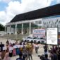 Merespons jeritan masyarakat akibat kelangkaan dan meroketnya harga gas elpiji 3 kg, DPRD Kabupaten PALI resmi menggelar Rapat Dengar Pendapat (RDP) hari ini, Senin (15/6/2026). Dalam rapat di Ruang Komisi III ini, DPRD PALI memanggil Dinas Perdagangan dan Perindustrian, Dinas Koperasi dan UKM, serta perwakilan Pertamina dan pangkalan resmi untuk mencari solusi konkret. Wakil Ketua DPRD PALI, Firdaus Hasbullah, menegaskan lembaga legislatif tidak akan main-main dan menuntut tindakan tegas terhadap oknum yang bermain dalam krisis energi ini. (Foto ilustrasi AI: Dok/tintamerah.co)