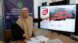 Kadisperindag PALI, Ida Martini, dalam pertemuan di Kantor Disperindag PALI, Kamis (9/6/2026), mengungkapkan kekecewaan mendalam atas sistem Call Center 135 Pertamina yang tidak pernah merespons maupun menindaklanjuti laporan resmi terkait carut-marut distribusi gas elpiji 3 kg di wilayah Kabupaten PALI.  (Foto ilustrasi AI Dok/tintamerah.co)  