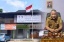 Kepala Dinas Sosial Kabupaten PALI, Edy Irwan, SE, M.Si (kanan), saat memaparkan program kerja tahun 2026 yang berfokus pada penguatan data tunggal sosial ekonomi nasional untuk memastikan akurasi penyaluran bantuan sosial di ruang kerjanya, Rabu (17/6/2026). (Foto: Dok/ Muhammad Randi)