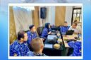Kepala Bappeda PALI Hj. Rina Anggraini, ST., MT (tengah), saat memimpin Rapat Koordinasi dan Verifikasi Proyek Strategis Daerah Tahun 2026. Bappeda PALI menegaskan pentingnya mempercepat realisasi fisik dan serapan anggaran strategis yang saat ini berada di angka 25-40 persen guna memastikan program pengentasan kemiskinan dan infrastruktur berjalan tepat waktu. (Foto: Dok/Bappeda PALI)