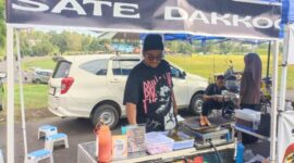 Retu Ramadani, pemilik lapak 