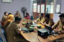 Kepala Dinas Sosial Kabupaten PALI, Edy Irwan, SE, M.Si, saat memaparkan arah kebijakan, program prioritas, dan strategi penguatan ketahanan sosial tahun anggaran 2026 di ruang kerjanya, Rabu (17/6/2026). (Foto: Dok/ Muhammad Randi)