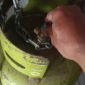 Tim investigasi tintamerah.co menemukan tabung gas elpiji 3 kg dengan segel rusak di wilayah PALI. Dari hasil pengecekan lapangan, segel tabung tersebut sangat mudah dilepas dengan tangan kosong, menguatkan dugaan adanya praktik 
