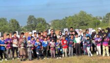 Ketua Cabor Panahan Sumsel, Firdaus Hasbullah, resmi membuka Seleksi Daerah Panahan di Lapangan Komplek CitraLand, Palembang, Minggu (21/6/2026). Ia menegaskan bahwa ajang ini merupakan gerbang awal bagi para atlet untuk melangkah menuju panggung kompetisi nasional. (Foto: Dok/Istimewah)