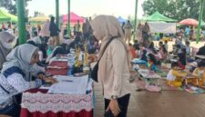 Suasana lomba mewarnai anak-anak di Lapangan Sanggar Pramuka, Gelora November Pertamina, Pendopo, yang berlangsung meriah dan penuh antusiasme dalam Sunday Morning, Minggu (21/6/2026). (Foto: Dok/tintamerah.co)