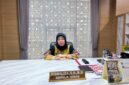 Kepala Dinas Penanaman Modal dan Pelayanan Terpadu Satu Pintu (DPMPTSP) Kabupaten PALI, Rismaliza, S.H., M.Si, saat memberikan keterangan resmi terkait polemik perizinan PT Aburahmi., Senin (3/8/2026). (Foto: Dok/Alber Irawan)