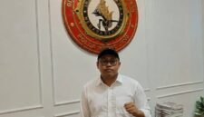 Ketua DPD PGK Kabupaten PALI, Muhammad Syafiyallah, S.Sos, saat memberikan keterangan tegas mendesak Bupati PALI agar bernyali besar menyegel Pabrik Sawit PT Aburahmi yang nekat beroperasi tanpa izin. (Foto: Dok/Istimewah)