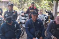 Kasat Abdul Karim bersama warga Tempirai Selatan saat memberikan keterangan pers di Talang Sebetung, Kamis (13/8/2026), menyatakan sikap menolak keras Perbup PALI No. 62 Tahun 2023 yang dinilai merampas ratusan hingga ribuan hektare tanah leluhur warga. (Foto: Dok/tintamerah.co)