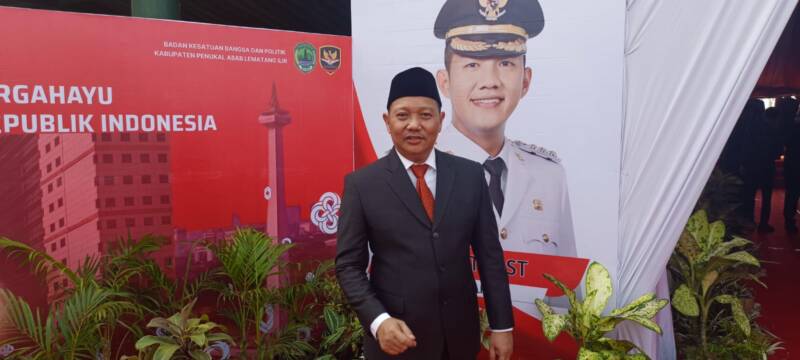 Kepala BKPSDM Kabupaten PALI, Imansyah, saat memberikan keterangan pers usai memantau jalannya Upacara HUT ke-81 Kemerdekaan RI di Lapangan Stadion Gelora November Pertamina, Pendopo, Talang Ubi, Senin (17/8/2026). (Foto: Dok/tintamerah.co)