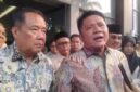 Gubernur Sumsel, H. Herman Deru (kanan), didampingi Wakil Gubernur, H. Cik Ujang (kiri), memberikan keterangan pers usai Pengukuhan Pengurus FEK Sumsel di Hotel Swarna Dwipa Palembang, Jumat (4/9/2026). Menanggapi desakan warga PALI, Gubernur menegaskan bahwa Pergub No. 40 Tahun 2017 akan dicabut karena sudah tidak relevan. 